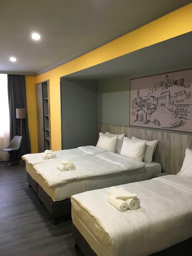Atoneli Hotel Tbilisi Eksteriør bilde