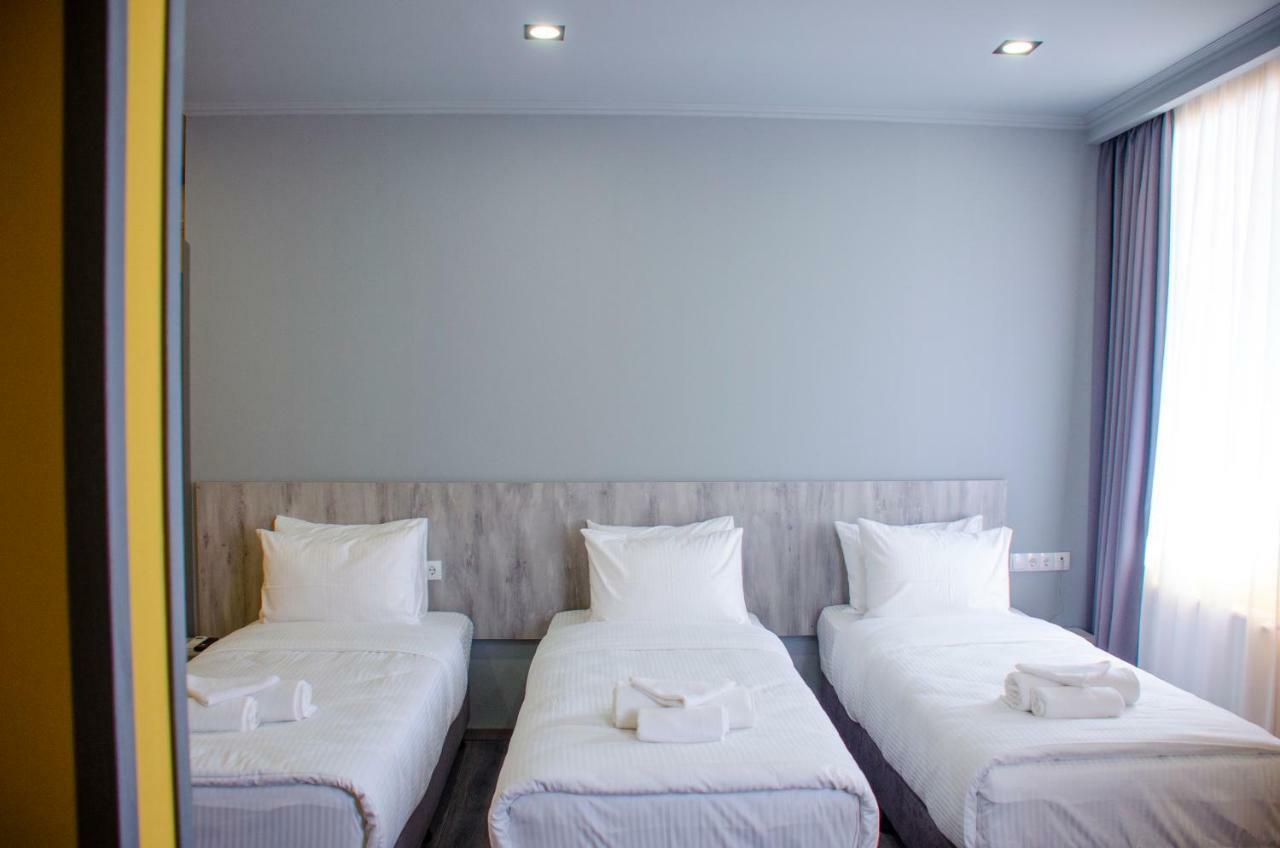 Atoneli Hotel Tbilisi Eksteriør bilde